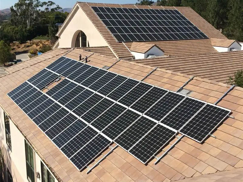 Solar Panels Roof Mounting System