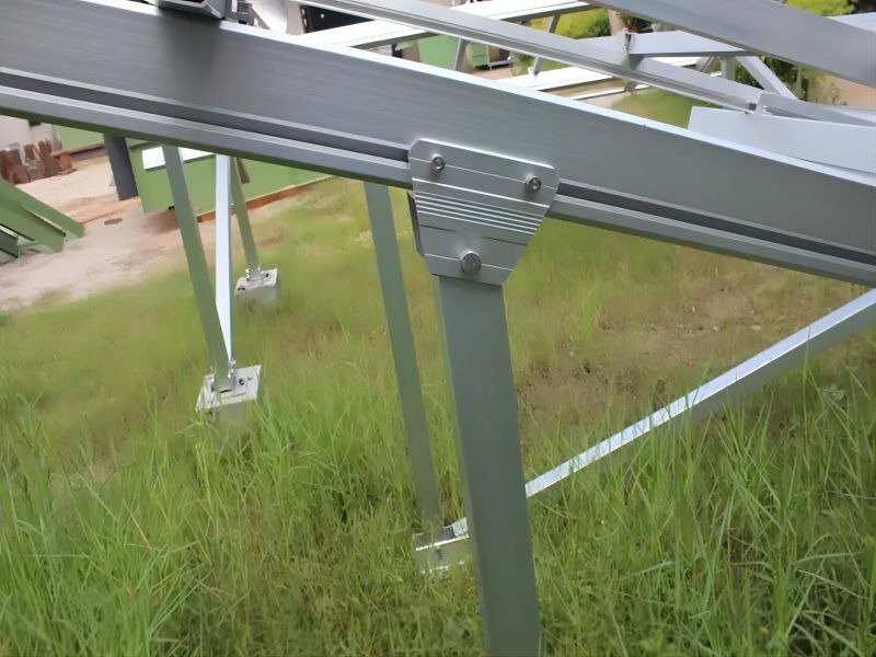 Sistema de soportes de estructura de montaje solar de tierra YRK-Ground04